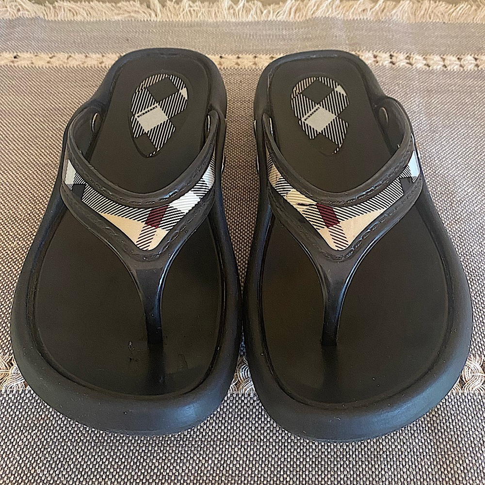 BURBERRY RUBBER SANDALS